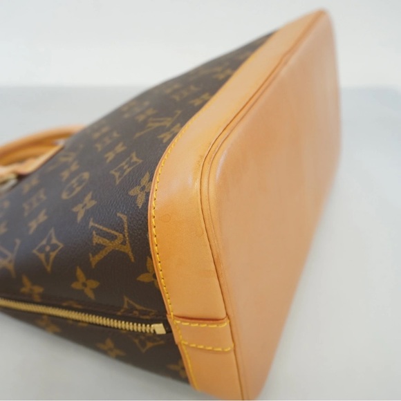 Authentic Vintage Louis Vuitton Alma PM - Picture 5 of 11